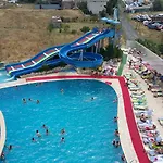 מלון Penguen