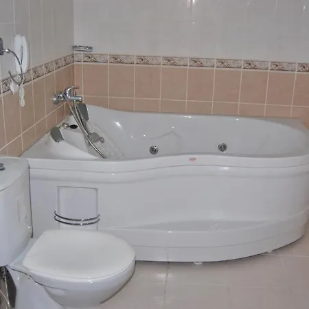 Penguen Hotel